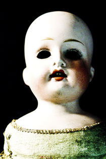 Doll Face von Robert  Perks