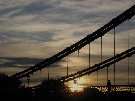 Hammersmith-bridge