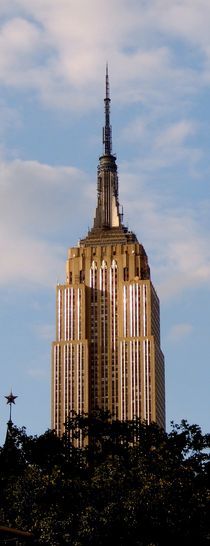 New York City Empire State Building by Jedrzej Jonasz