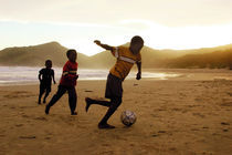 african children playing football  von Wiebke Wilting
