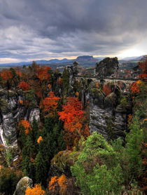 Gebirge im Herbst von Wolfgang Dufner