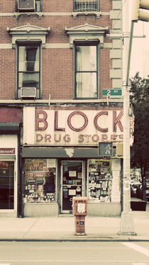 Lower East Side Drugstore von Darren Martin