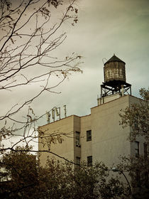 new york city water tower von Darren Martin
