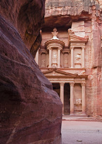 The Treasury - Petra, Jordan by Colin Miller