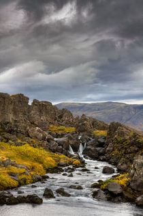 Icelandic Waterfall v.2 von Amos Edana
