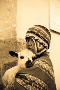 Quechua Boy Portrait von Russell Bevan Photography