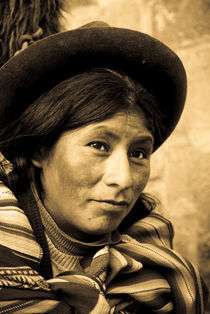 Quechua Woman Portrait von Russell Bevan Photography
