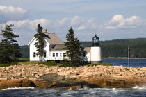 Island Lighthouse von Tom Warner