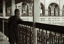 Young monks in Mandalay Hill by RicardMN Photography