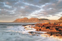 Dawn Over False Bay from Kalk Bay, South Africa von Neil Overy