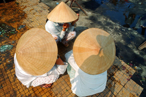 028-vietnamese-hats