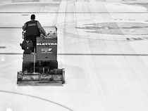Ice Hockey by almaphotos