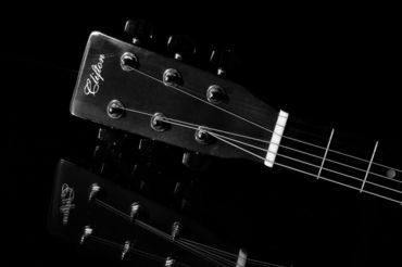 20110326-gitarre20110326-2295