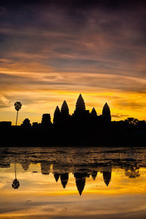 Angkor Wat at sunrise II von Stefan Nielsen