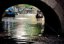 Amsterdam Canals and Bridges von crisspix