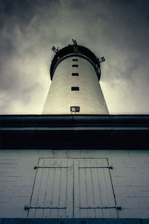 Lighthouse by Mickaël PLICHARD
