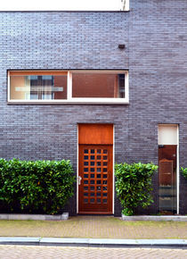 Contrast Architecture- Door and Window von Gautam Tingre