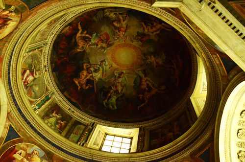 Rome-st-peters-basilica-dome-interior