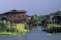 A floating village on water von Danita Delimont