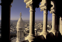 View of Paris through arches from Sacre Coeur Basilica von Danita Delimont