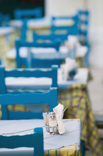 Kokkari: Cafe Table von Danita Delimont