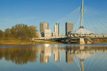 Winnipeg: Esplanade Riel Pedestrian Bridge / Morning von Danita Delimont