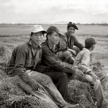 Young Rice Farmers  von captainsilva
