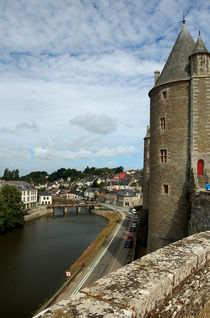 Josselin Castle and River Oust by RicardMN Photography