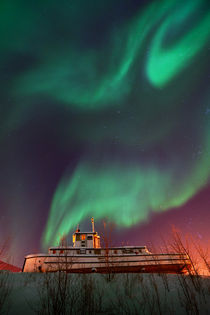 steamboat under northern lights (Aurora borealis) by Priska  Wettstein