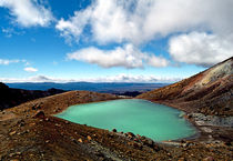 Emerald Lake Tongariro Crossing Volcanic Plateau North island New Zealand by Kevin W.  Smith