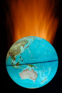 Globe with flames von Sami Sarkis Photography