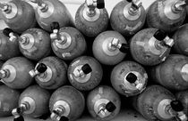 Diving cylinders von Sami Sarkis Photography