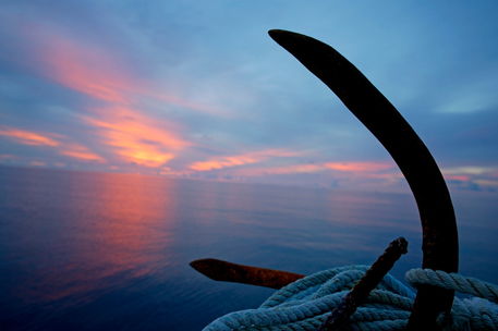 Rf-anchor-beauty-rusty-scenic-sea-sunset-mld0083