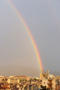Rainbow over Marseille at sunset von Sami Sarkis Photography