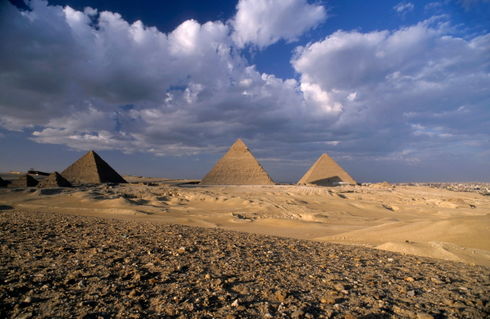 Rf-egypt-great-pyramid-giza-unesco-egy070