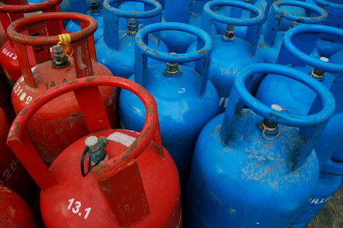 Rf-abundance-blue-gas-bottles-red-rows-mld0386