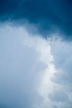 Rf-ominous-storf-clouds-moody-sky-cub0669