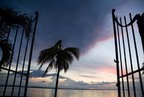 Gate and Cienfuegos Bay at sunset from Punta Gorda von Sami Sarkis Photography