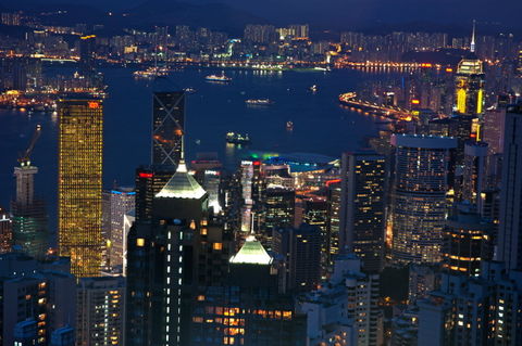 Rm-harbor-hong-kong-illuminated-skyscrapers-chn2230