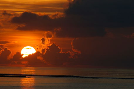 Rf-clouds-dramatic-sky-sea-sunrise-mld0248