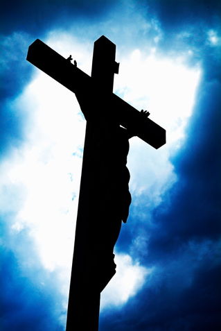 Rf-cloudy-crucifix-ethereal-jesus-silhouette-sky-lan0541