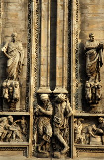 Intricate sculptures on the Milan Cathedral by Sami Sarkis Photography