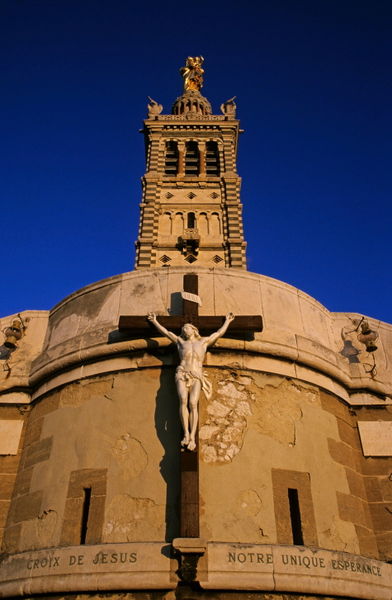 Rf-architecture-basilica-france-jesus-statue-mon064