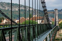 Bridge across a river in the village of Cajarc von Sami Sarkis Photography