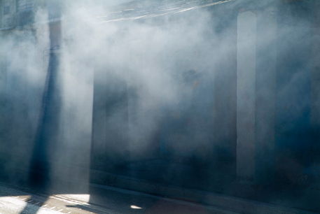 Rf-cuba-pollution-smoke-street-trinidad-cub0982
