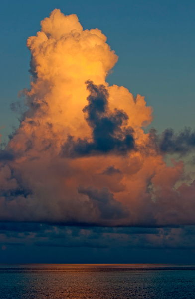 Rf-clouds-maldives-rays-scenic-sea-sunlight-tropical-mld0181
