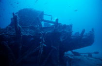 The l'Espignole shipwreck by Sami Sarkis Photography