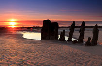 Ardrossan Wreck Beach Sunset by Paul messenger