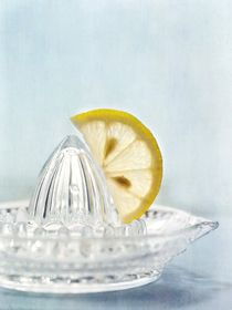 still life with a half slice of lemon by Priska  Wettstein