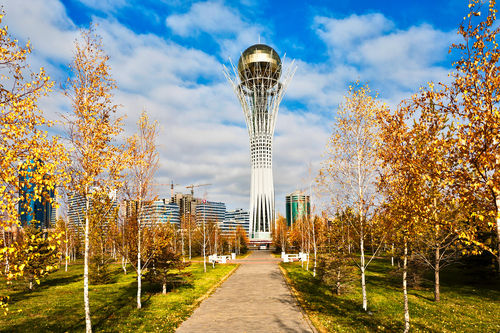 Astana01